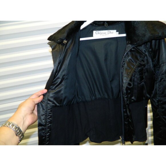 Christian Dior Black Satin & Faux Fur Cropped Jacket Size 6 Made In Italy - Picture 4 of 16
